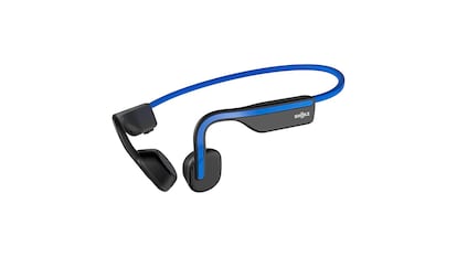 BF 2025 headphones on white background