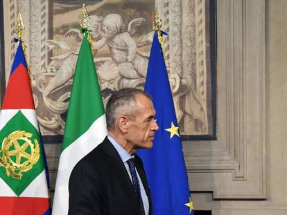 El economista Carlo Cottarelli tras recibir el encargo de Gobierno este lunes en Roma.