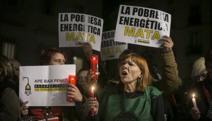 Manifestación contra la pobreza energética en Barcelona.
