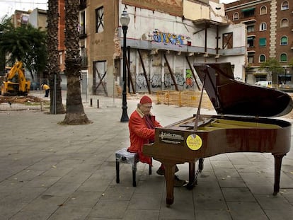 Carles Santos durant una actuació el 2008 a Barcelona.