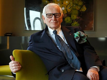 Pierre Cardin fotografado no Hotel Omm, em Barcelona, em 2012.