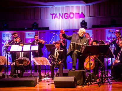 El maestro Osvaldo Piro abri&oacute; el juego de Tango BA con un bandone&oacute;n de Troilo.