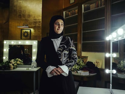 La diseñadora de la marca Firdaws, Aishat Kadyrova, en París, este mes.