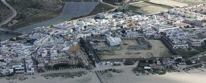 Vista a&eacute;rea de Zahara de los Atunes, localidad donde se produjo la agresi&oacute;n.