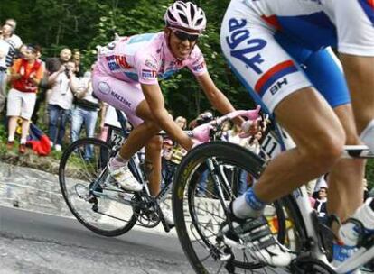 Contador, en un momento de la etapa de ayer.