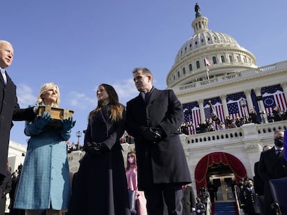 Joe Biden se juramente como presidente 46 de Estados Unidos, este miércoles, en Washington.