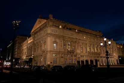 Vista del Teatro Colón, en Buenos Aires, Argentina.