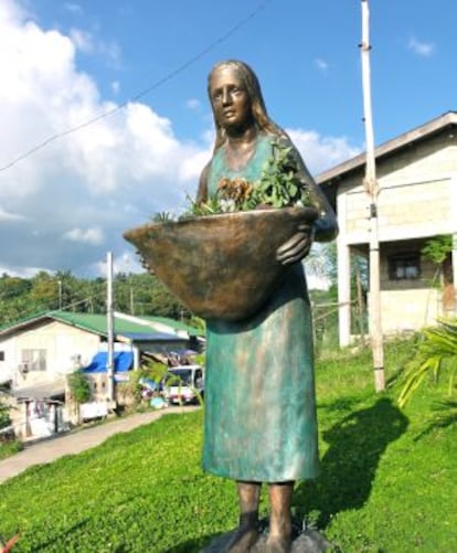 Escultura de Nuestra Señora de la Esperanza