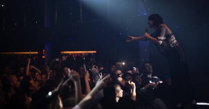 Najwa, del dúo Najwajean, durante el concierto en la sala But.