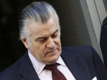 Luis Bárcenas, tras una comparecencia ante el juez.