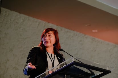 Margarita Aravena durante un discurso en Chile.