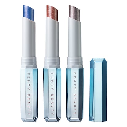 Labial metalizado No Chill del pack de 3 Snow Nights (29,95 €) de Fenty Beauty.