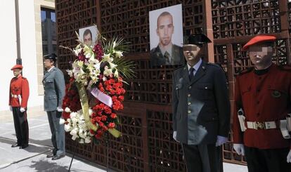 Homenaje tributado en el Parlamento vasco a las últimas víctimas de ETA en Palma de Mallorca.