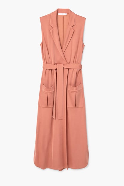 Vestido midi con cinturón de Mango (59,99 euros).