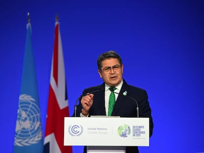 Honduras' President Juan Orlando Hernandez presents his national statement as a part of the World Leaders' Summit at the UN Climate Change Conference (COP26) in Glasgow, Scotland, Britain November 1, 2021.