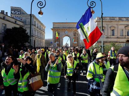 Manifestación sindical en Montpelier en apoyo de los 'chalecos amarillos'
 