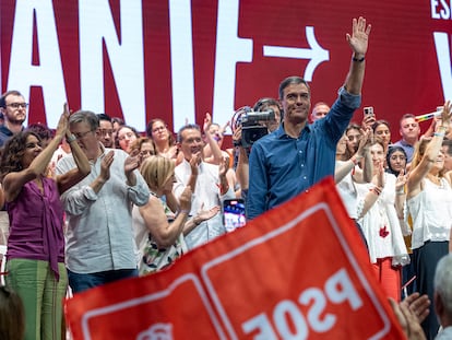Pedro Sánchez, en un mitin del PSOE en Valencia este sábado.