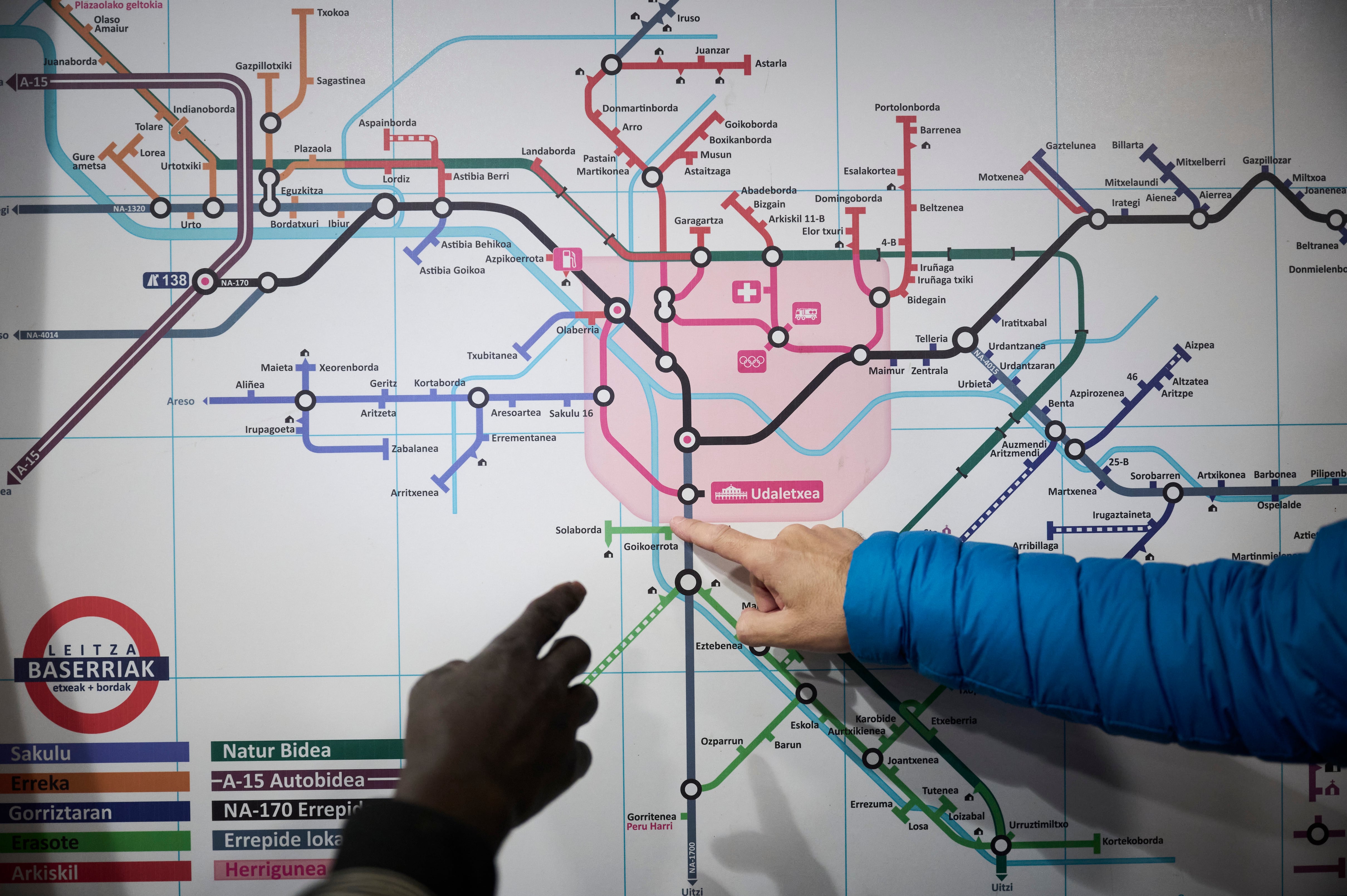 Los caseríos navarros ya tienen DNI y plano de metro para evitar desgracias 