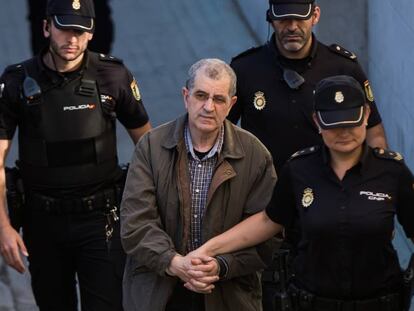 Miguel Rosendo, a su llegada este miércoles a la Audiencia de Pontevedra.