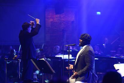 Gregory Porter, durante su actuación en la parroquia londinense de Saint Luke’s.