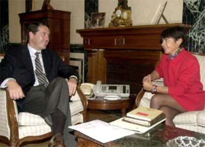 José María Michavila, junto a Margarita Uría, en el Ministerio de Justicia.