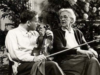 Yehudi Menuhin y Nadia Boulanger en el Festival de Bath en 1960.