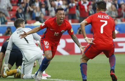 El chileno Martín Rodríguez celebra un gol frente a Australia