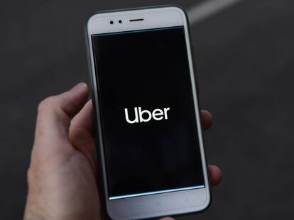 Madrid supera la cota de los 8.000 coches de Uber y Cabify