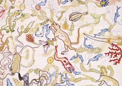Bordados de dibujos de Miquel Barceló.