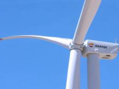 Repsol empieza a producir electricidad en su proyecto eólico Delta en Aragón