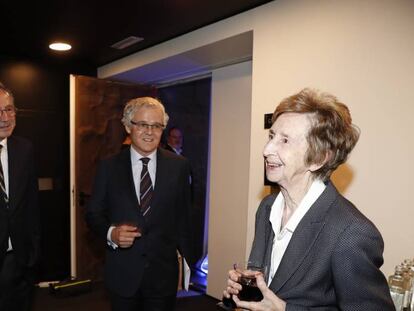 Miguel Jiménez, director de CincoDías; Manuel Polanco, presidente de PRISA Noticias; Sebastián Albella, presidente de la CNMV; y Margarita Salas, profesora ad honorem vinculada al CSIC.