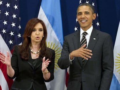 ALa presidenta argentina, Cristina Fernández de Kirchner, y el presidente de EE UU, Barack Obama, el viernes en Cannes.