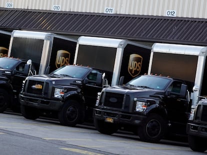 Camiones de reparto de United Parcel Service (UPS) en Brooklyn (Nueva York), en una imagen de archivo.