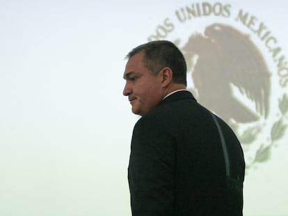 Genaro García Luna durante una conferencia de prensa, el 1 de septiembre de 2010 en Ciudad de México.