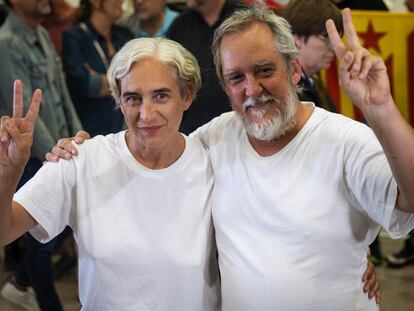 Colau, a su llegada a Barcelona: “Nos han maltratado, pero no es nada comparado con lo que sufre el pueblo palestino”