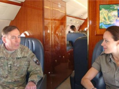 Paula Broadwell y David Petraeus.