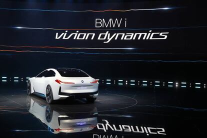 El BMW i Vision Dynamics es un claro competidor para el Tesla Model S