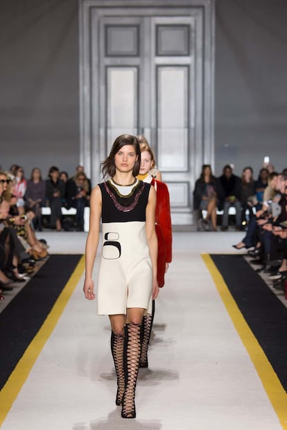 pasarela giambattista valli otoño invierno 2015 2016 paris fashion week