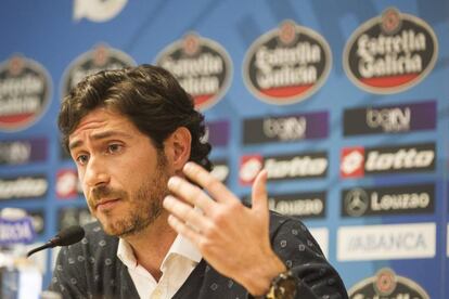 V&iacute;ctor S&aacute;nchez, durante una rueda de prensa.