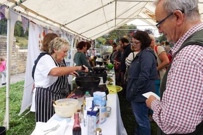 El 'Festival de alimentación' de Todmorden del pasado 21 de septiembre congregó a miles de personas para degustar los productos autóctonos.