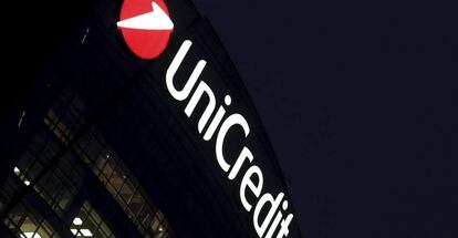 Sede de Unicredit en Mil&aacute;n (Italia).