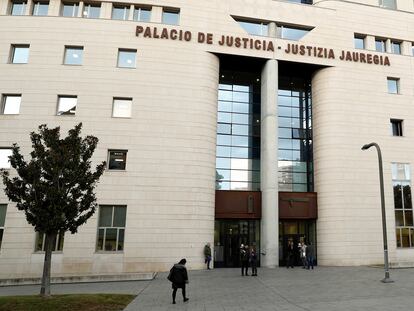 Fachada del Palacio de Justicia de Pamplona, sede de la Audiencia de Navarra.
