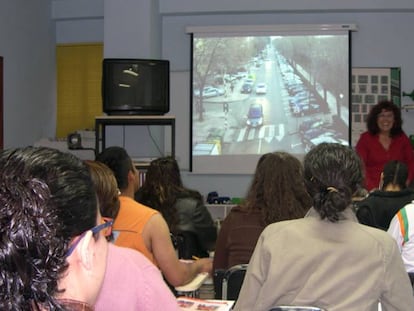 La Audiencia Nacional anula que solo algunas autoescuelas den cursos para recuperar puntos