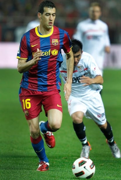 Busquets, en un partido ante el Sevilla.