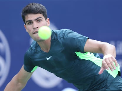 Carlos Alcaraz vence al australiano Max Purcell y pasa a la semifinales del Masters de Cincinnati.