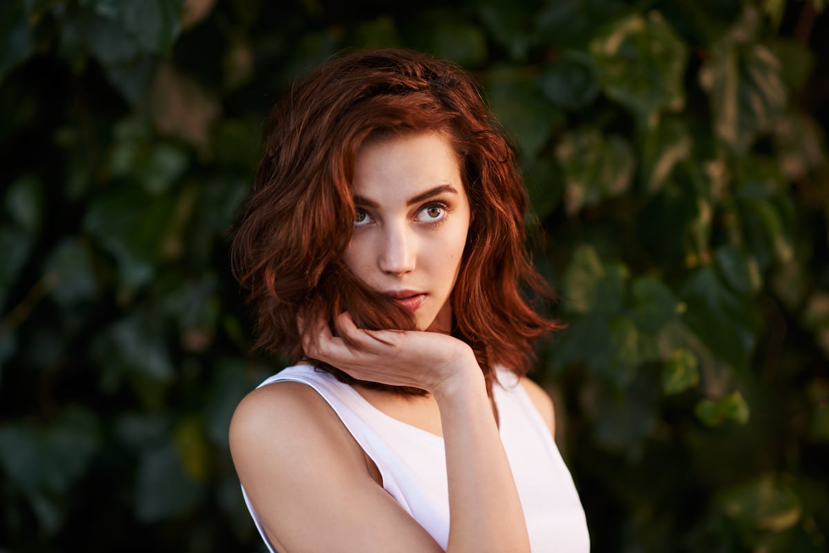 Fórmulas menos agresivas y resultados no tan esclavizantes: cómo los barros capilares le comieron terrero al tinte tradicional