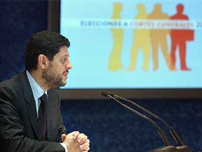 El secretario de Estado de Comunicación, Alfredo Timermans, durante la rueda de prensa de esta mañana.