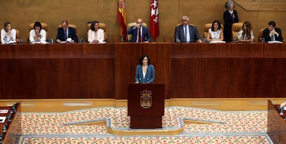 Isabel Díaz Ayuso durante su discurso de la primera sesión del pleno de investidura.