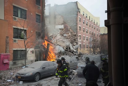 Los edificios afectados están al Este de Harlem. La explosión pudo tener su origen en la tienda situada en los bajos de uno de los bloques de viviendas. 