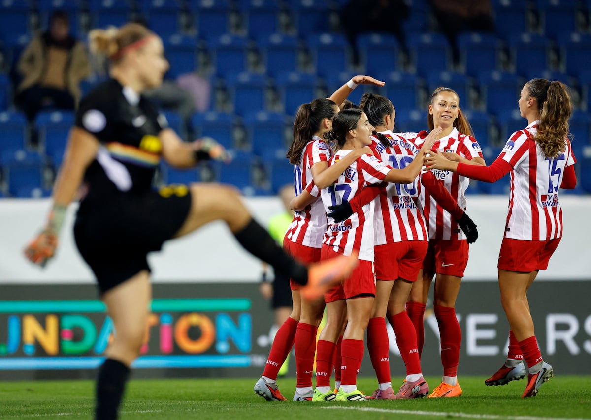 El Atlético se da un festín en su regreso a la Champions